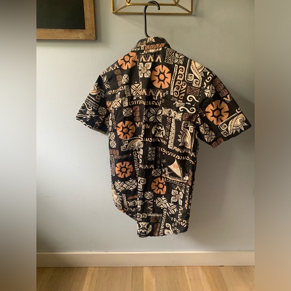 Disney Moana Polynesian Hawaiian Shirt - Picture 2 of 6